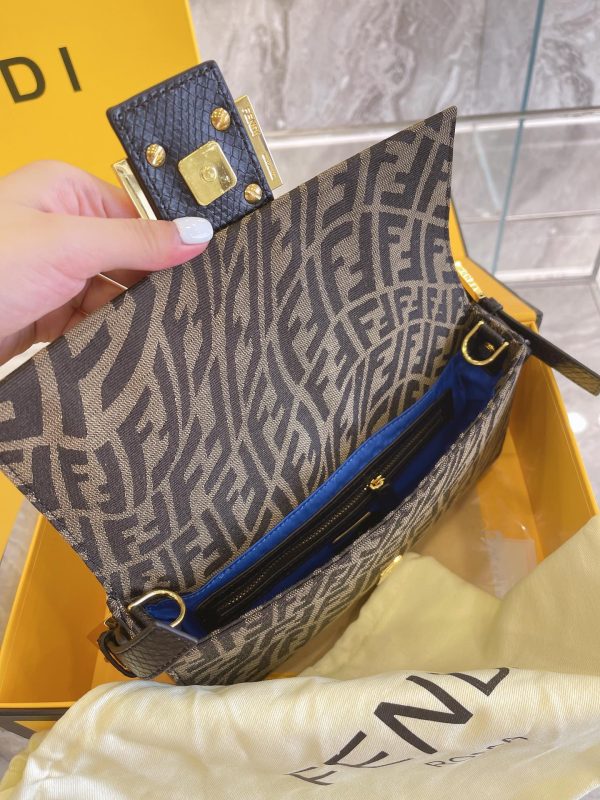 VL – Luxury Edition Bags FEI 210