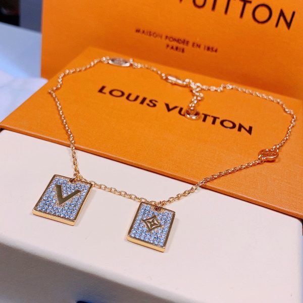 VL – Luxury Edition Necklace LUV018