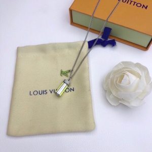 VL – Luxury Edition Necklace LUV003