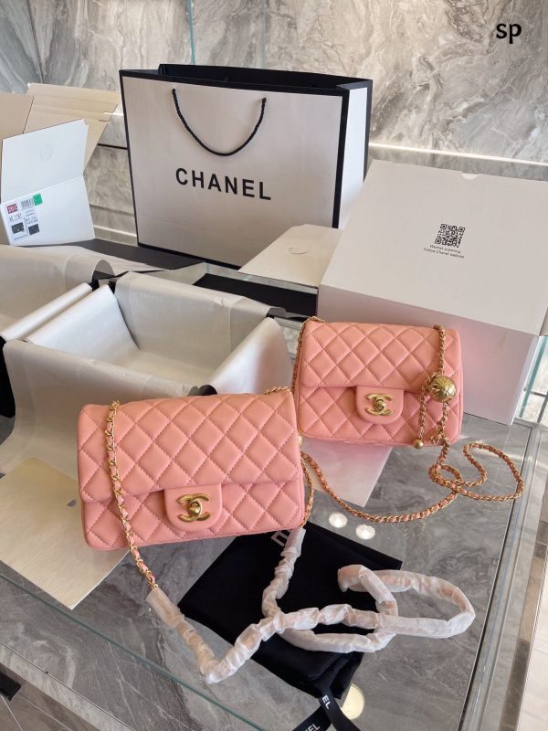 Chanel Pearl Crush Mini Flap Bag