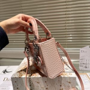 VL – New Luxury Bags DIR 370