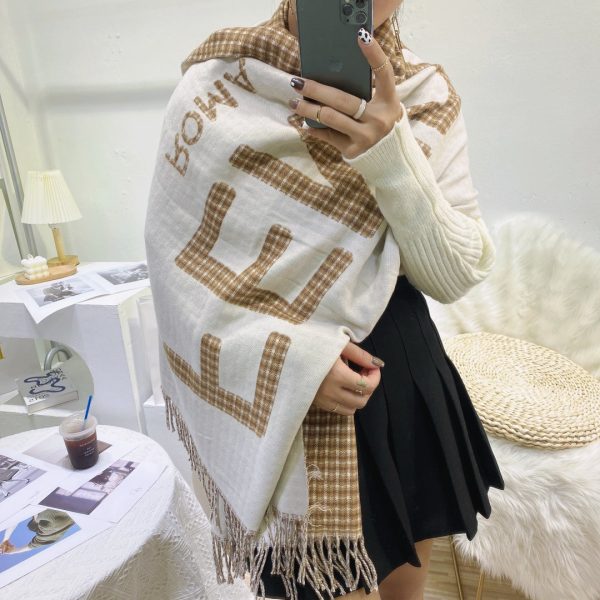 VL – Luxury Edition FEI Scarf 002