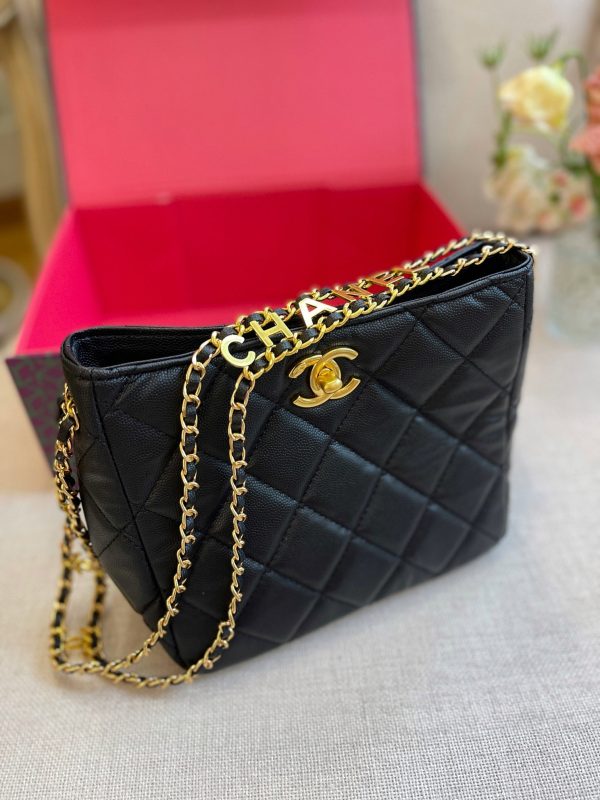 CHANEL SMALL HOBO BAG