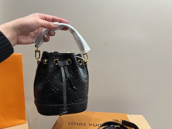 VL – New Luxury Bags LUV 755