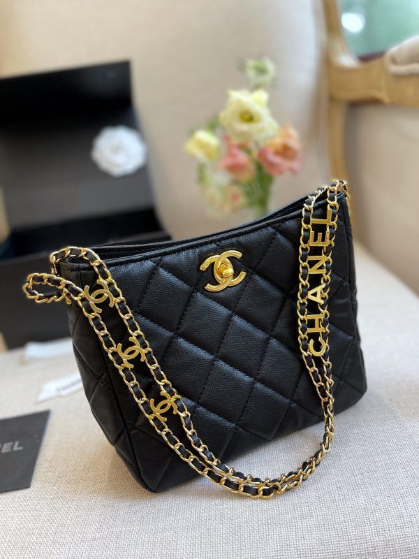 CHANEL SMALL HOBO BAG