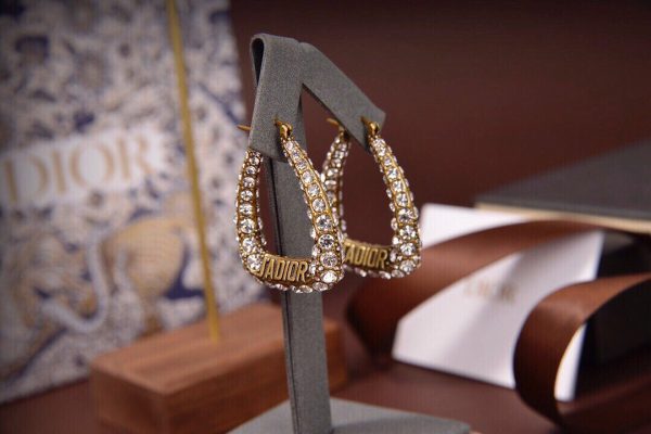 VL – Luxury Edition Earring Dir 044