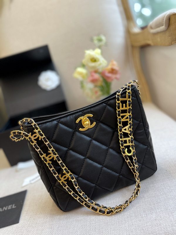 CHANEL SMALL HOBO BAG