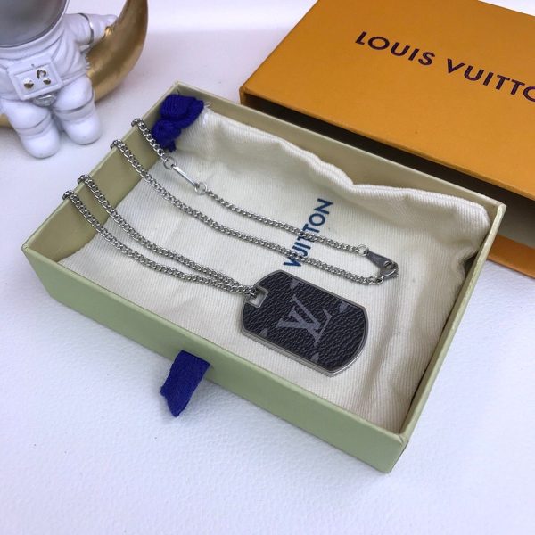 VL – Luxury Edition Necklace LUV010