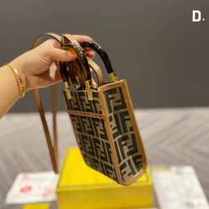 VL – Luxury Bags FEI 272