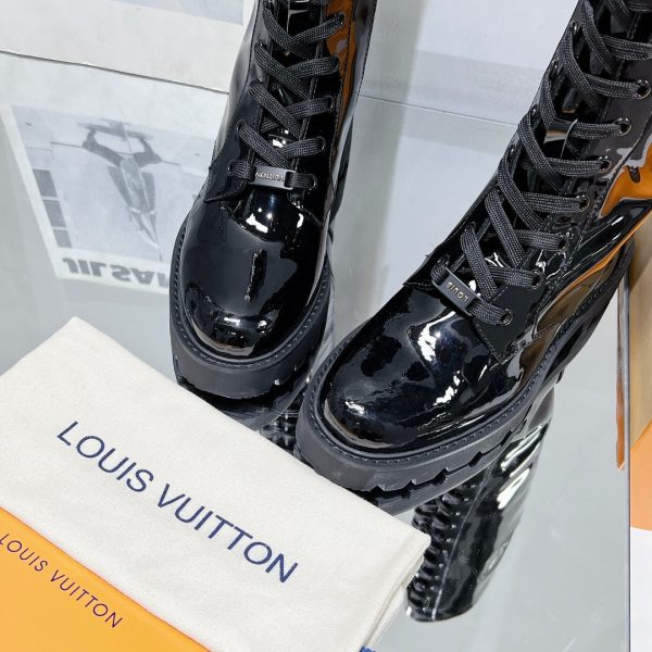 Designer LUV BOOTS 015