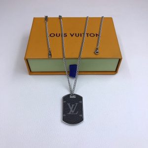 VL – Luxury Edition Necklace LUV010