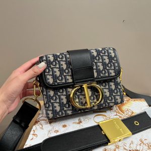 VL – New Luxury Bags DIR 360