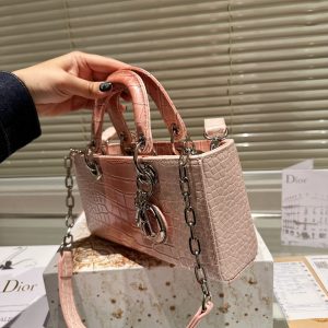 VL – New Luxury Bags DIR 372