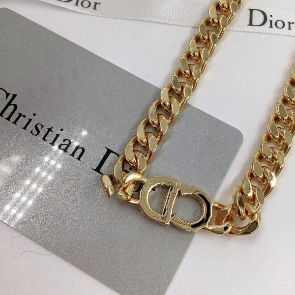 VL – Luxury Edition Necklace DIR006