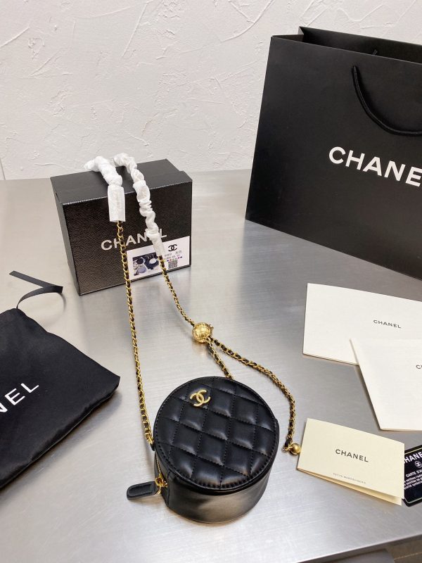 CHANEL 2020 8507 Black Calfskin Leather Cross Body Bag