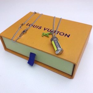 VL – Luxury Edition Necklace LUV003