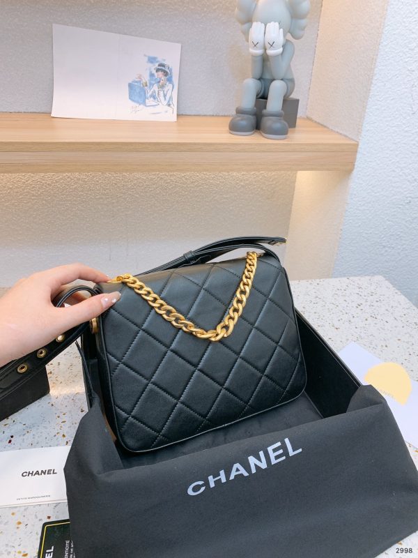 Chanel 22P Mini Square Flap Bag Black