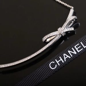 VL – Luxury Edition Necklace CH-L058