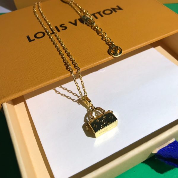 VL – Luxury Edition Necklace LUV027