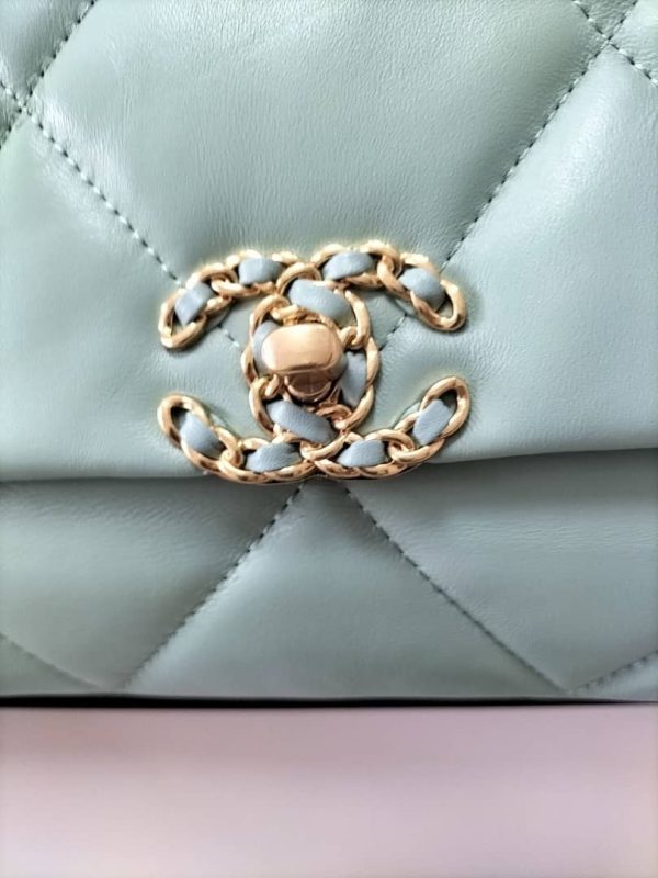 Chanel 19 Flap Bag