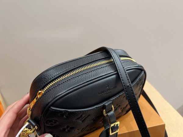 VL – New Luxury Bags LUV 756