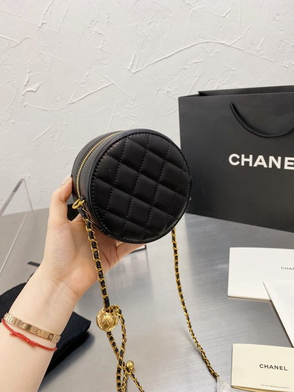 CHANEL 2020 8507 Black Calfskin Leather Cross Body Bag