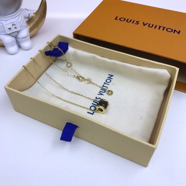 VL – Luxury Edition Necklace LUV024