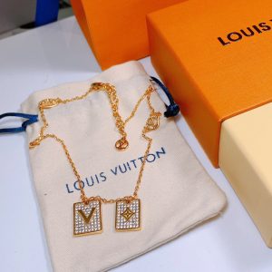 VL – Luxury Edition Necklace LUV018