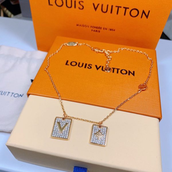 VL – Luxury Edition Necklace LUV018