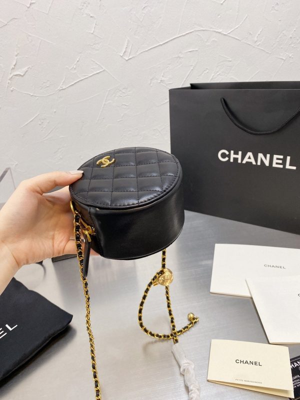 CHANEL 2020 8507 Black Calfskin Leather Cross Body Bag