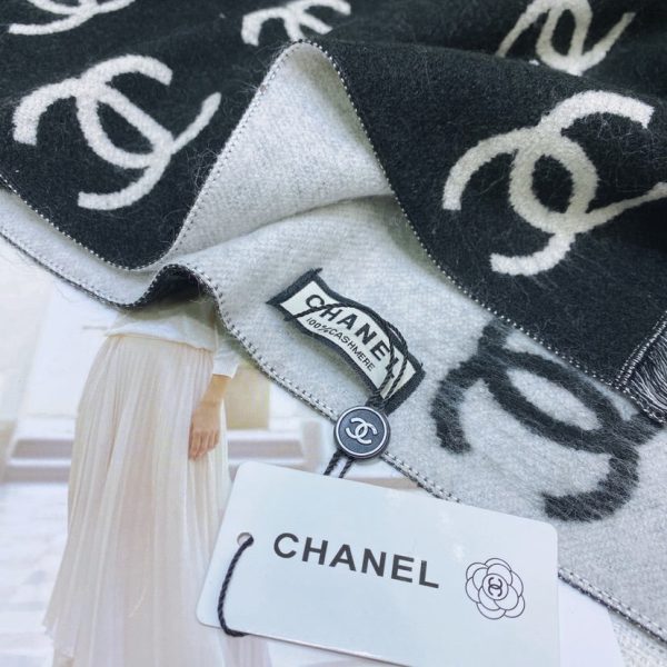 VL – Luxury Edition CH-L Scarf 009