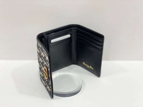 Luxury Wallet DIR 004