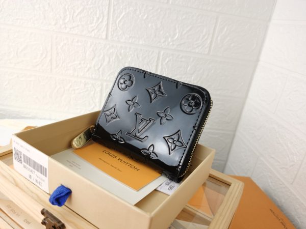 Luxury Wallet LUV 122