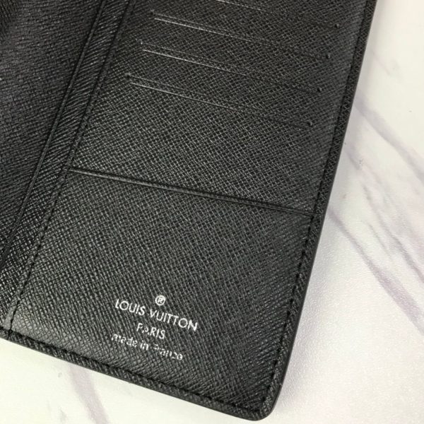 Luxury Wallet LUV 076