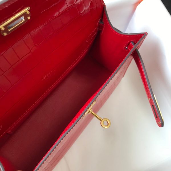 H MINI KELLY POCHETTE CROCODILE GOLD TONED HARDWARE RED 22CM