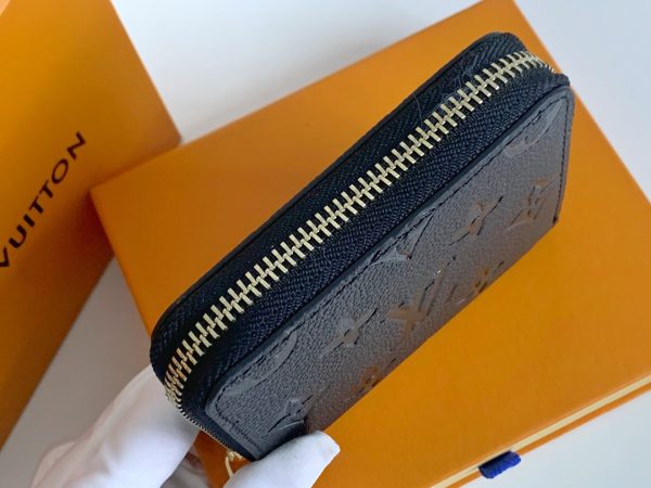 Luxury Wallet LUV 124