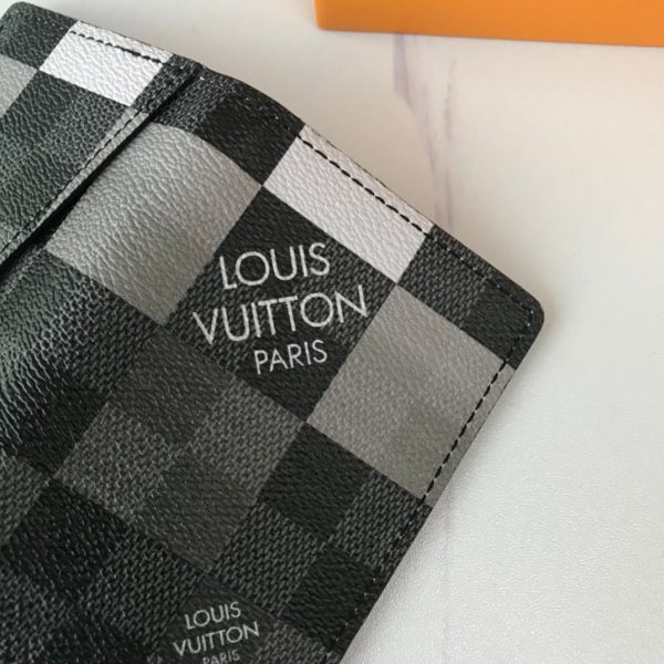 Luxury Wallet LUV 042