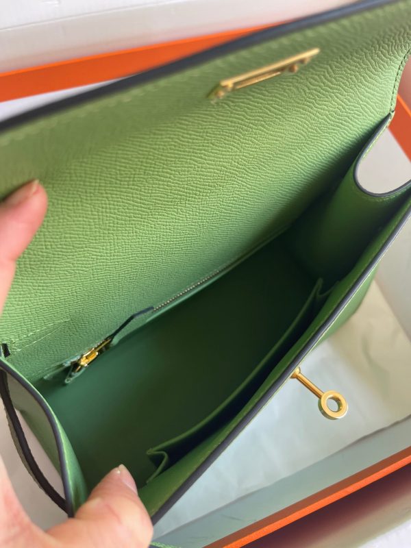 H KELLY SELLIER EN DESORDRE EPSOM GOLD-TONED HARDWARE GREEN 25CM