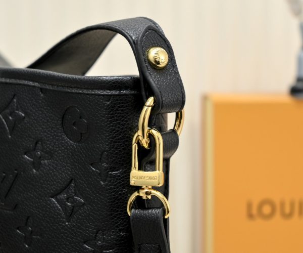 VL – New Luxury Bags LUV 806