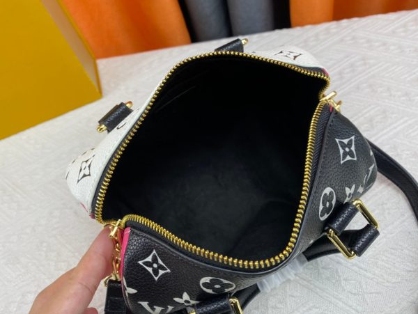 VL – New Luxury Bags LUV 779