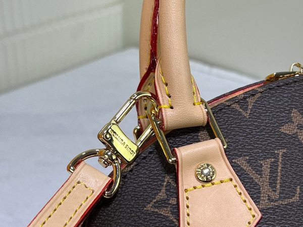 VL – Luxury Bags LUV 902