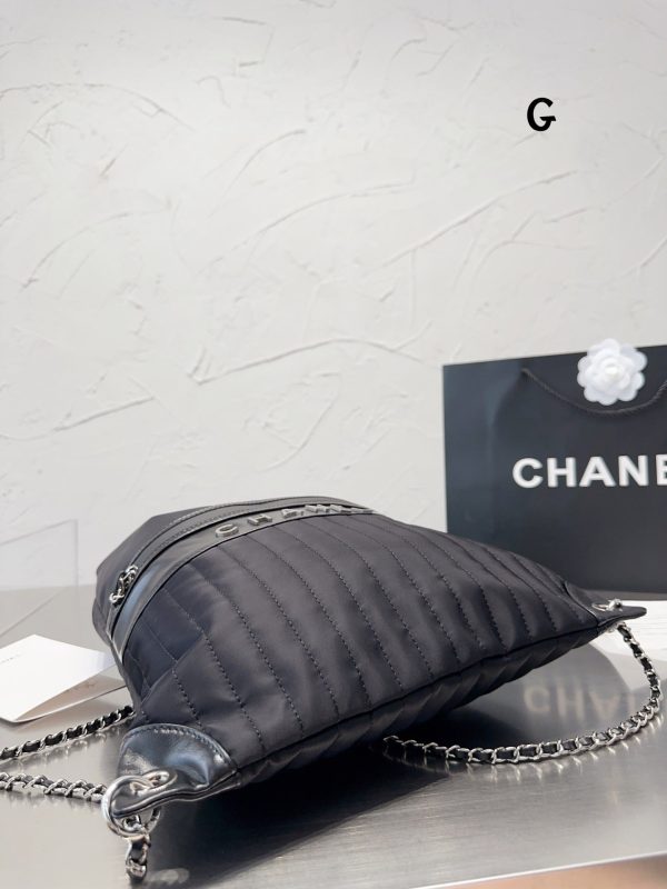 VL – Luxury Bags CHL 544