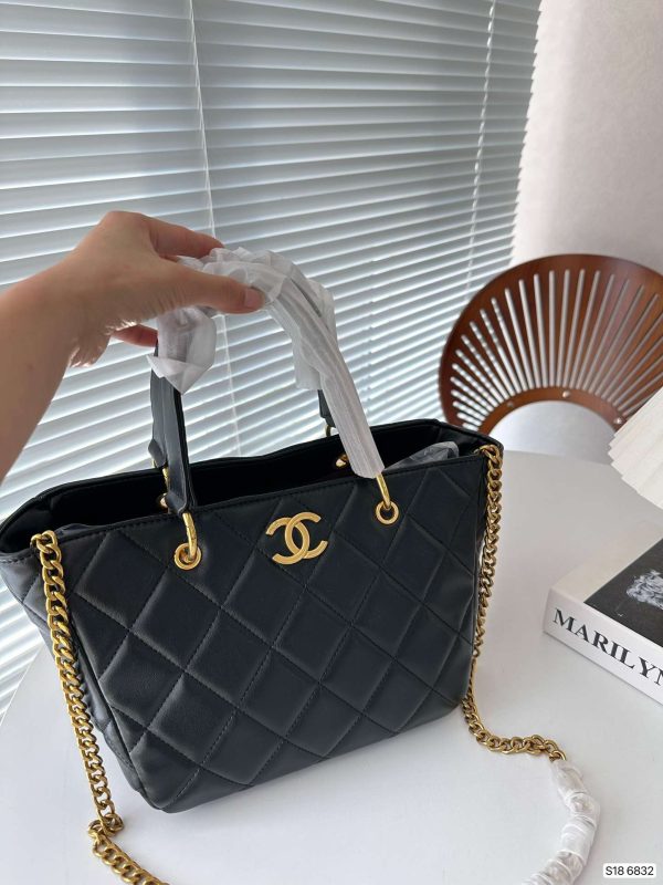 VL – Luxury Bag CHL 589