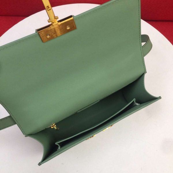 VL -New Arrival Green  Bags Dir 001