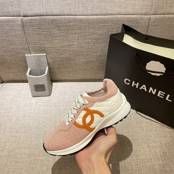 Luxury  Sneaker  CHL 060