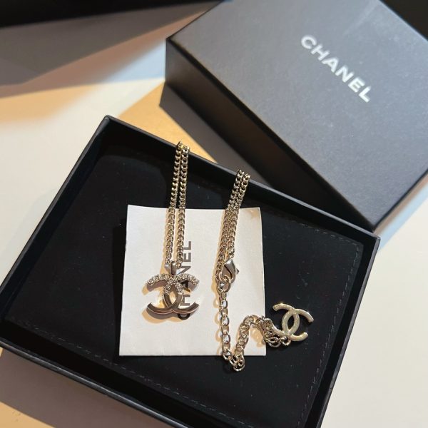 VL – Luxury CHL Necklaces 029