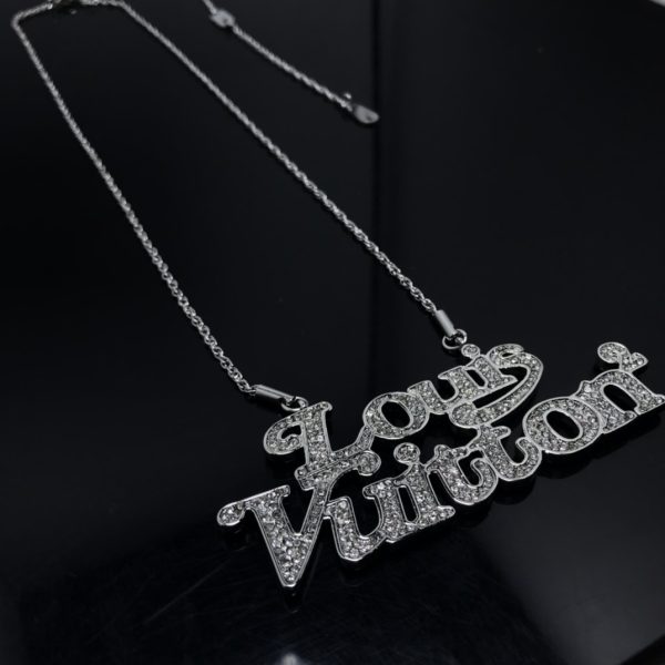 VL – Luxury LV Necklaces 057