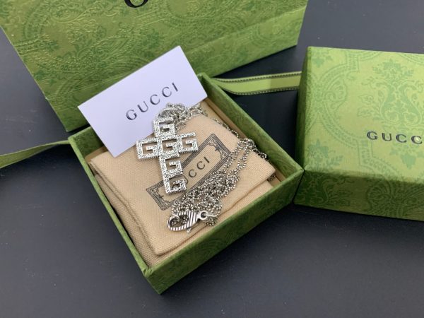VL – Luxury GCI Necklaces 020