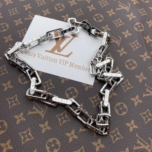 VL – Luxury LV Necklaces 079