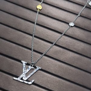 VL – Luxury LV Necklaces 074